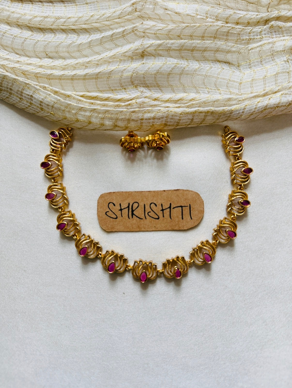 Lotus Sufi ruby