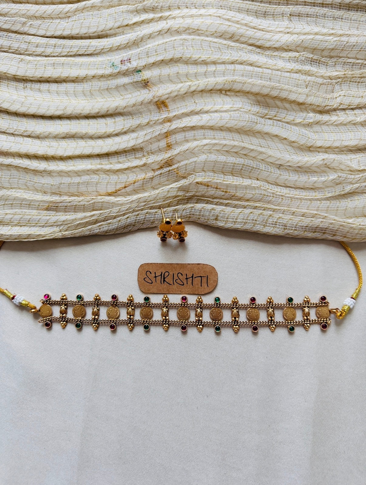 Coin choker liya mix