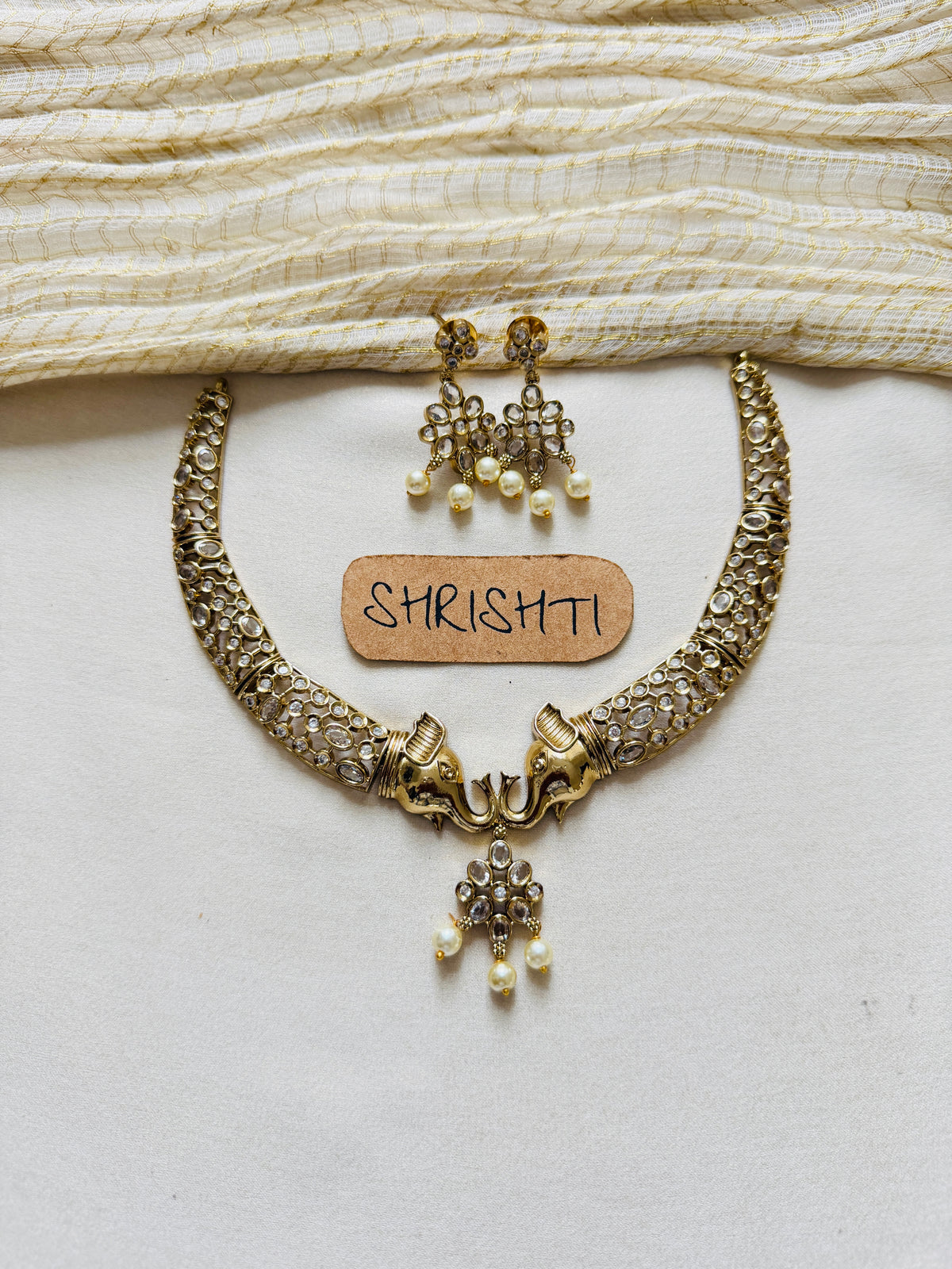 Diamond elephant Hasli