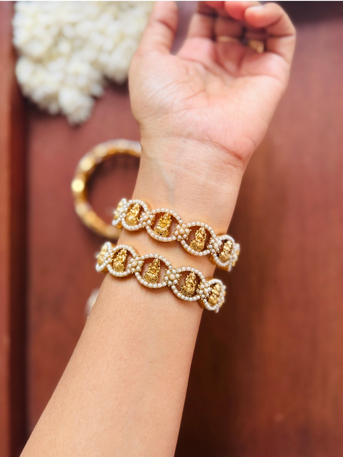 pearl bead devi bangles