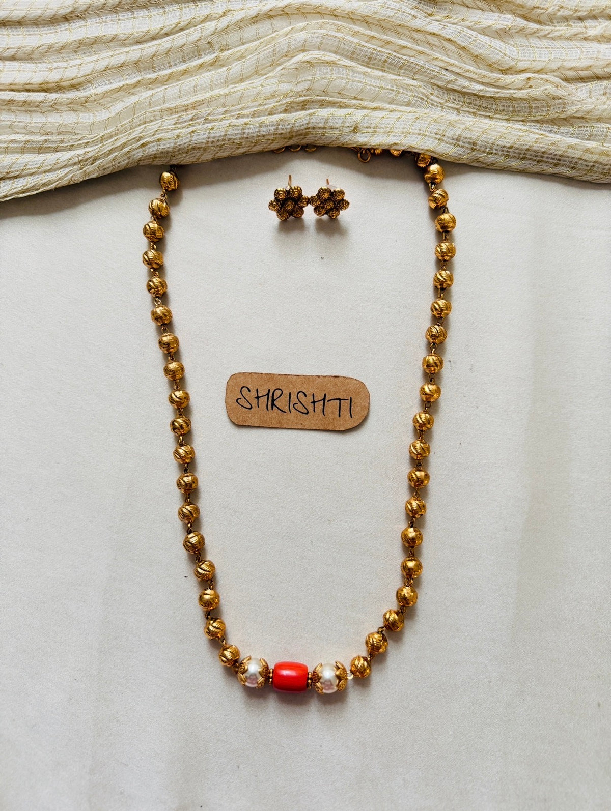 Gold beads coral 5.0