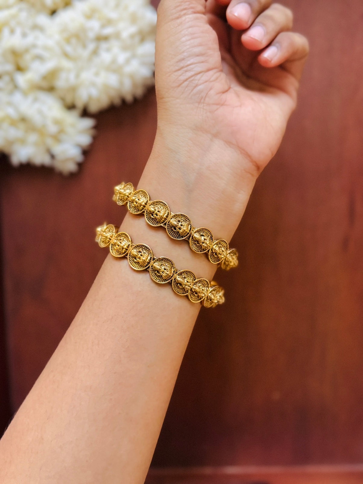 Shrishti bangles SJ22