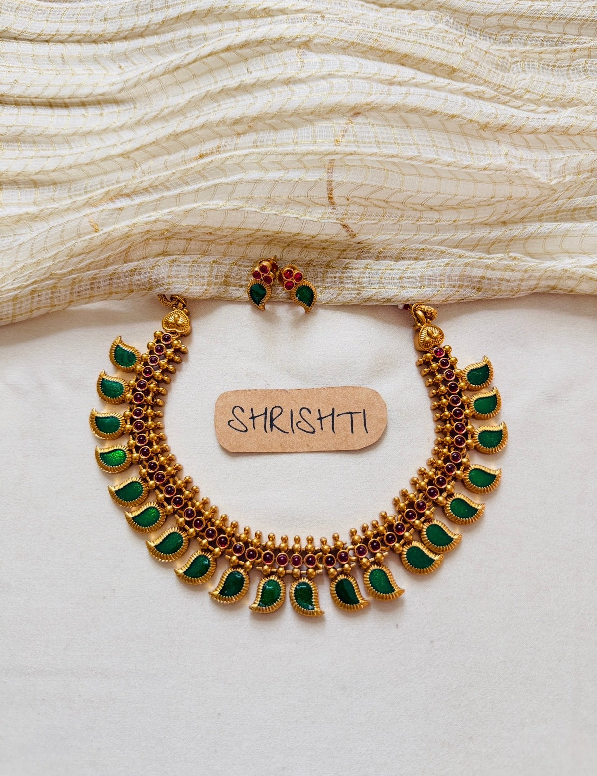 Palakka nila green