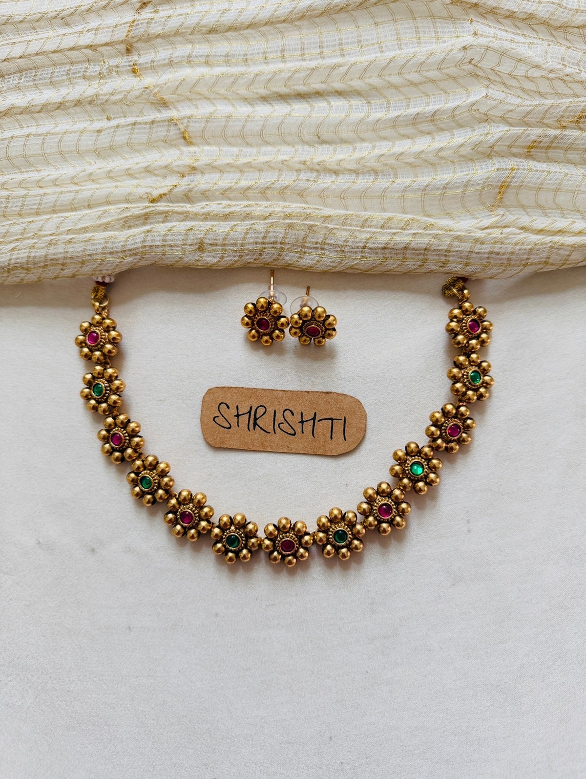 Floral charm necklace mix