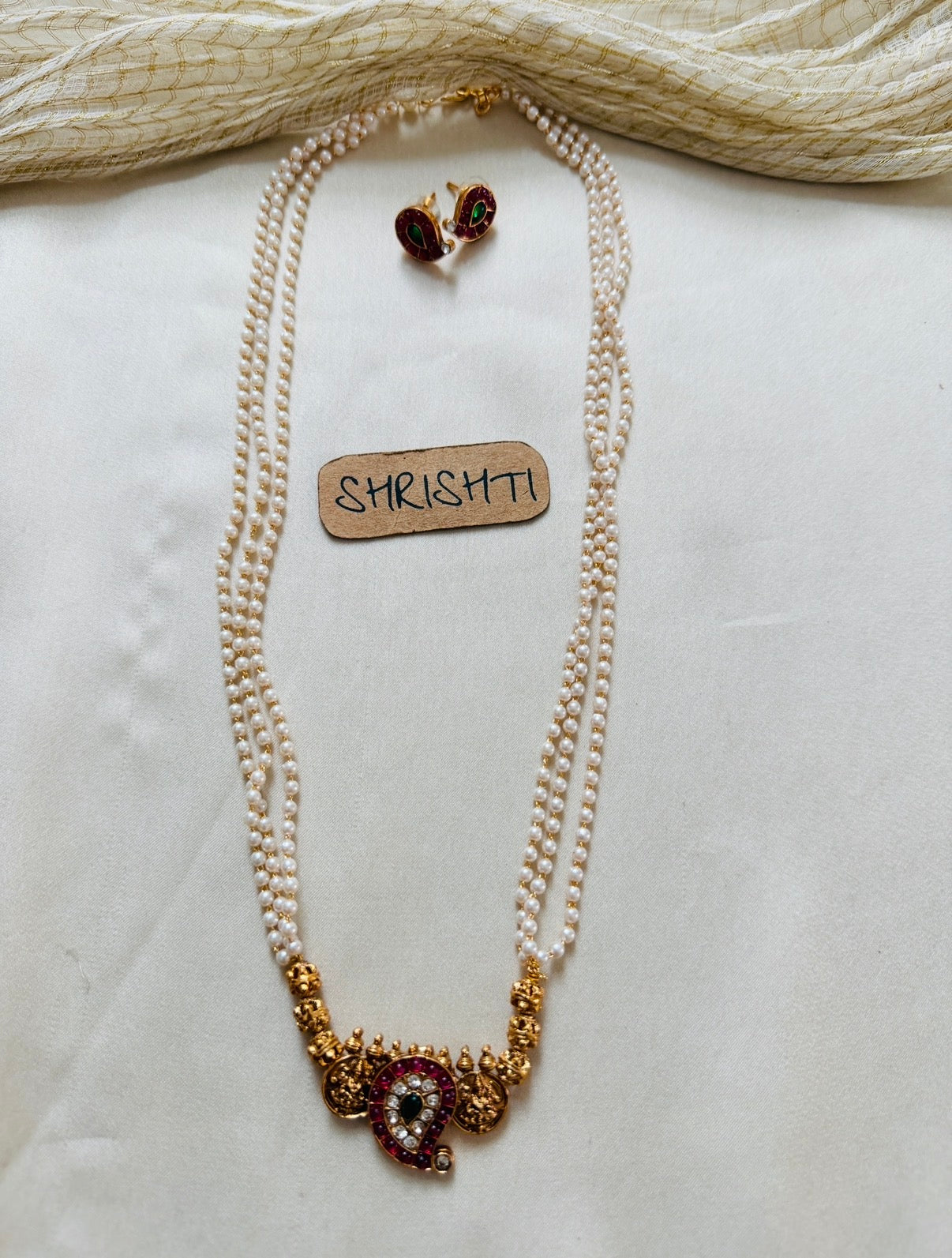 Pearls mango chain