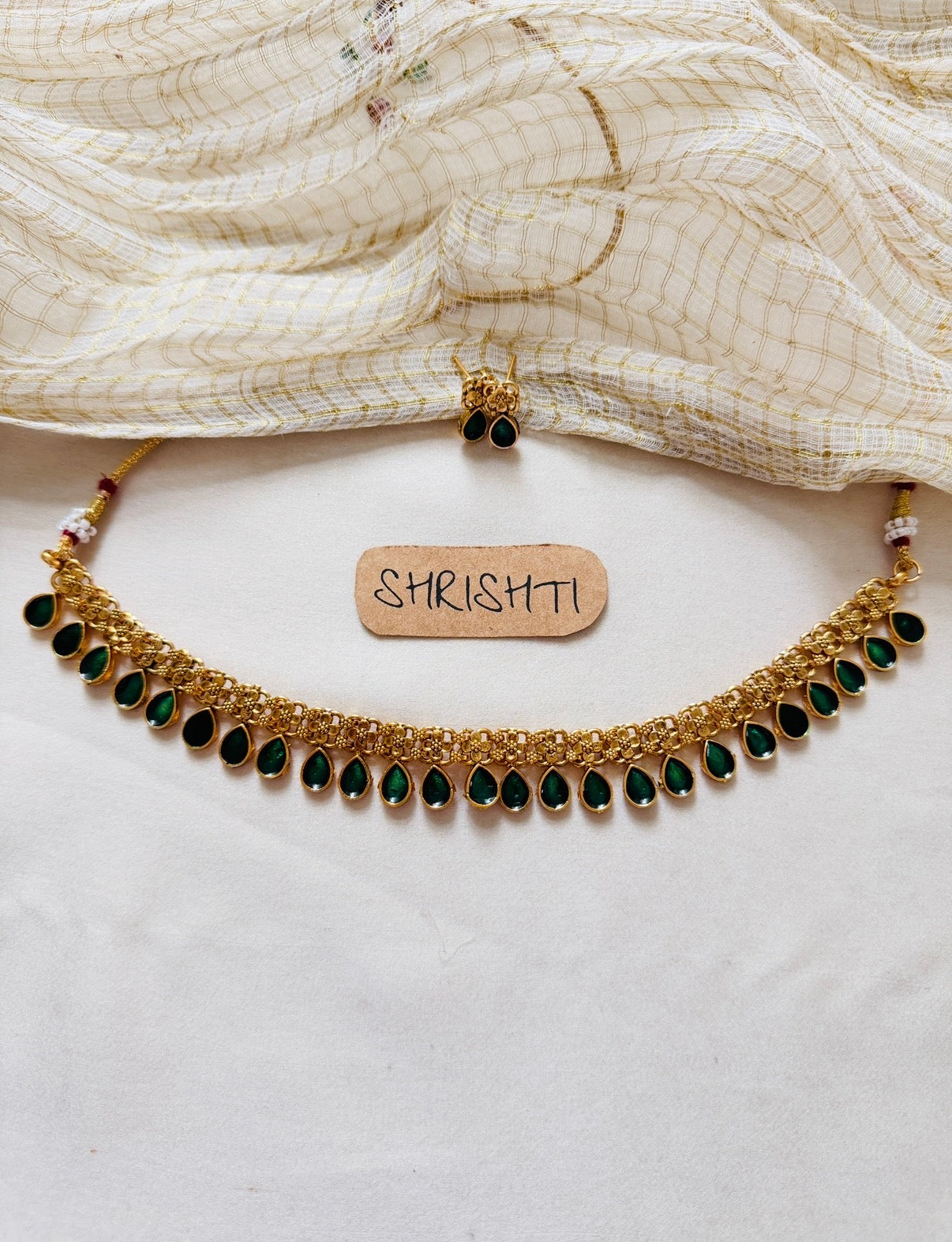 green enamel choker