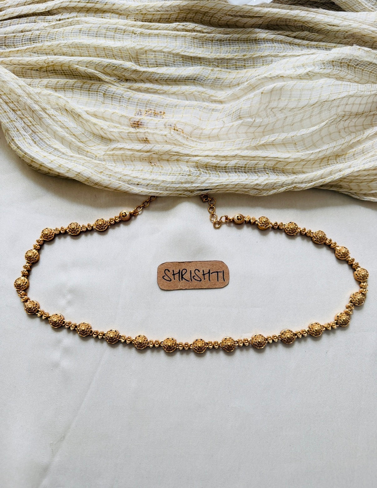 Hip chain non idol