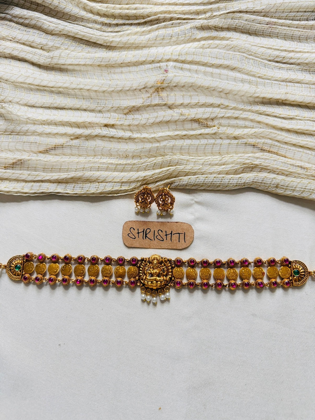 lakshmi choker coin