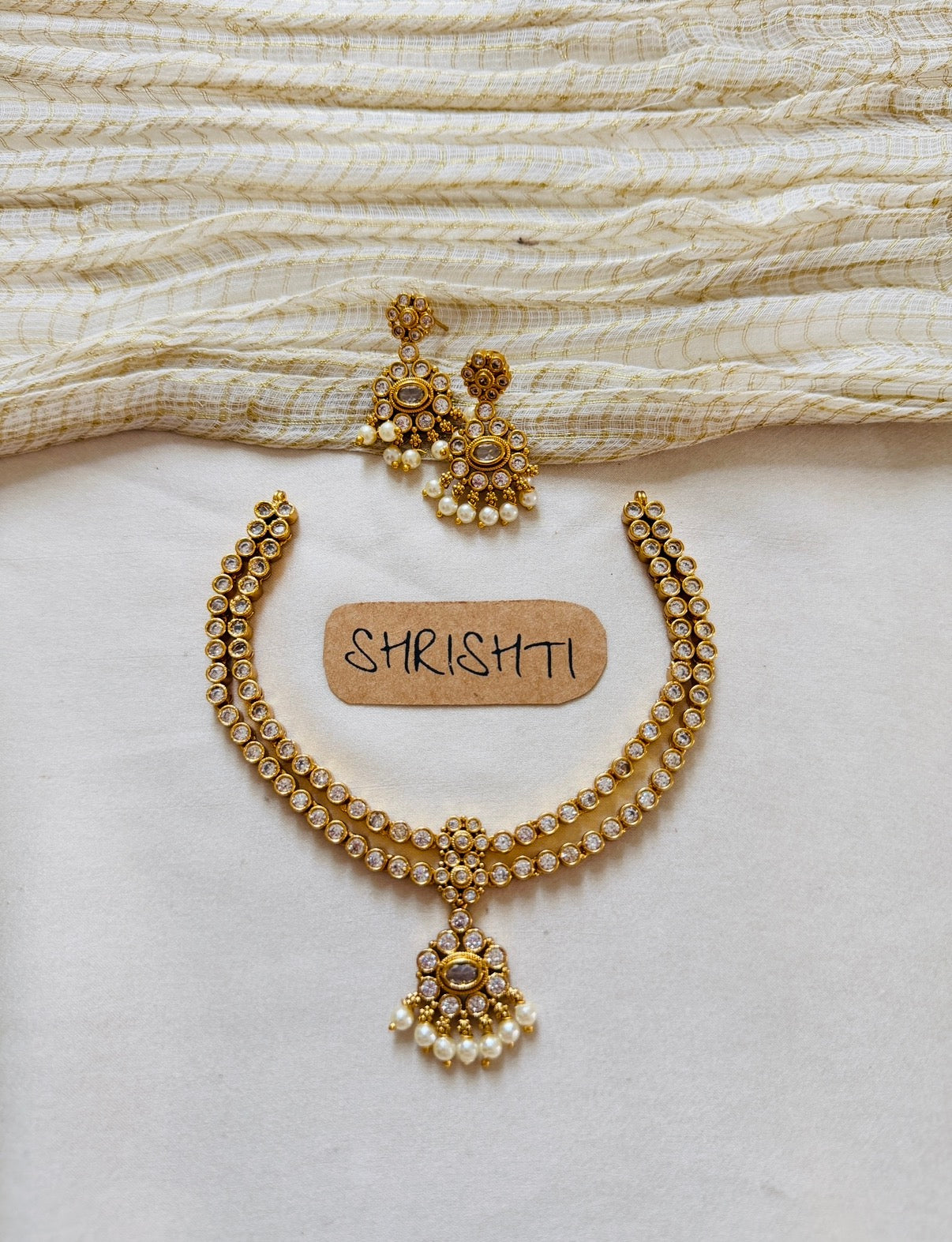 Diamond layer attigai