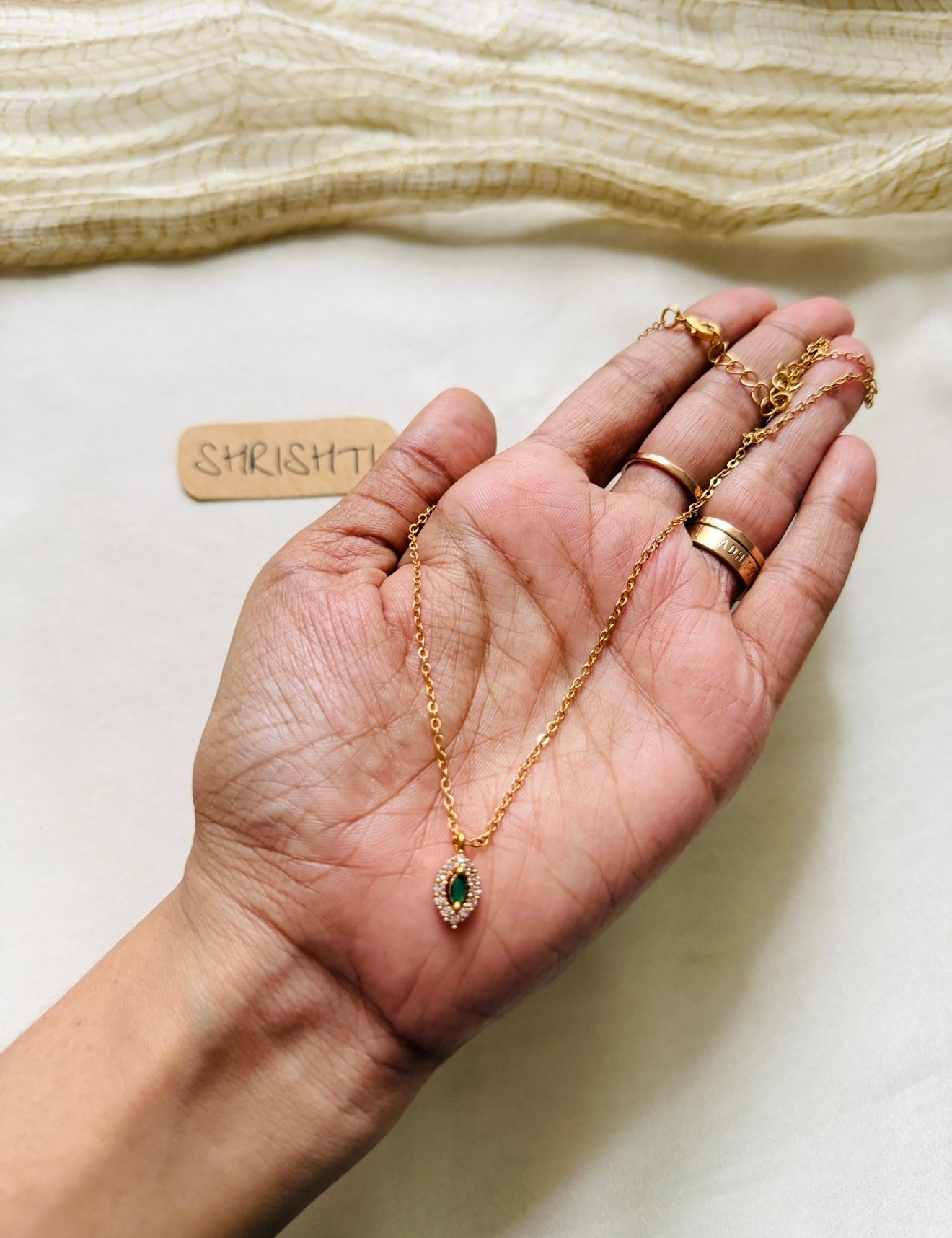 Diamond Pendant Chain Green