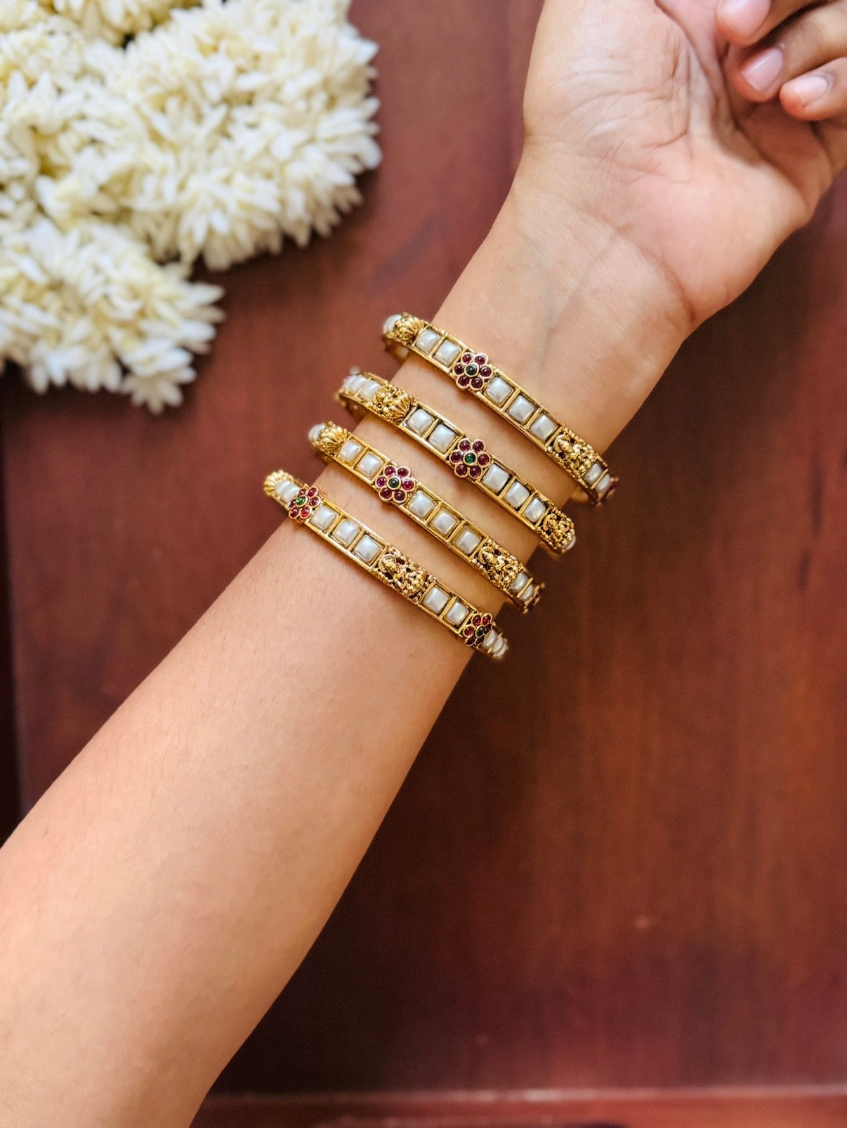 Shrishti bangles SJ27