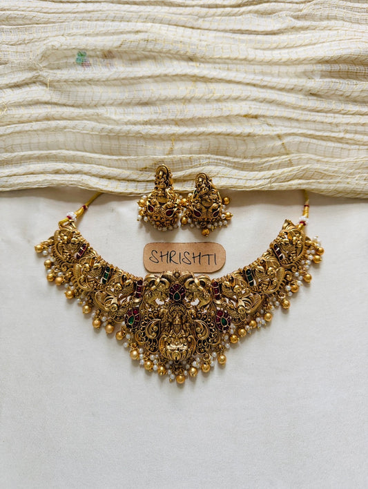 Nagas kemp charm choker