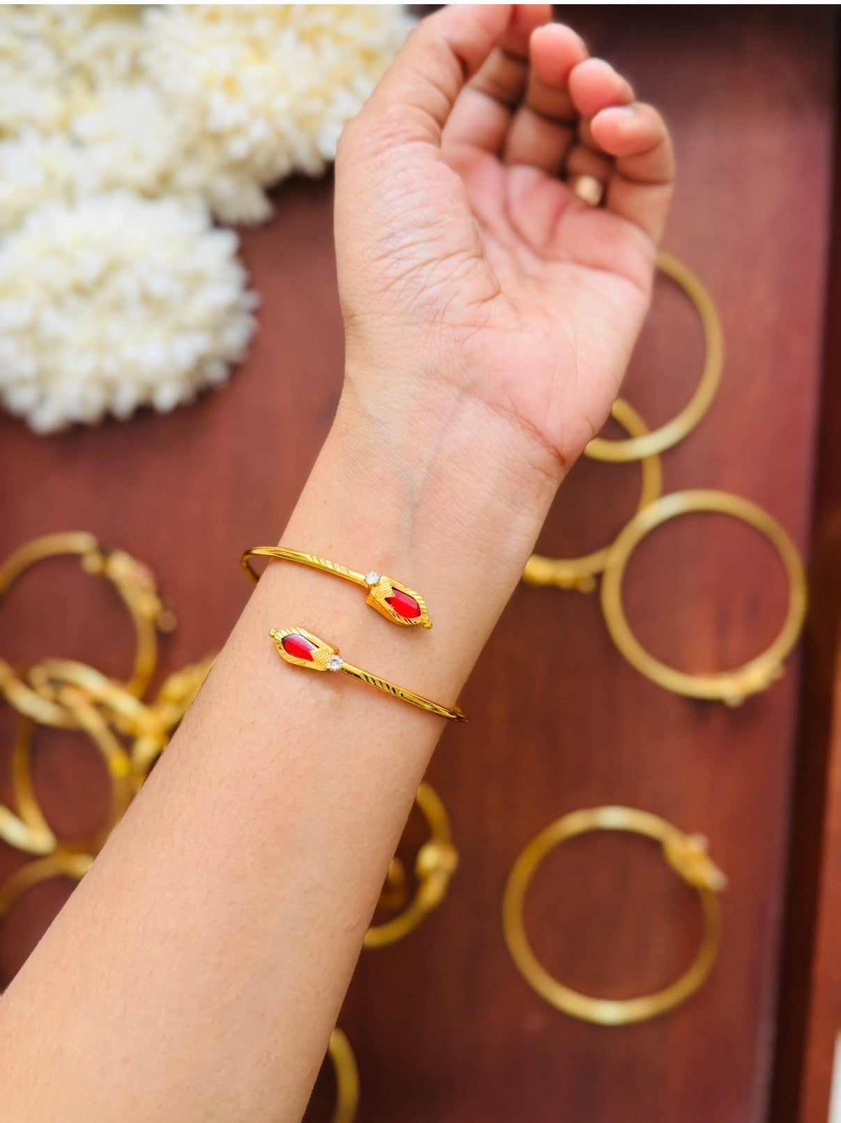 Gold kada SJ4