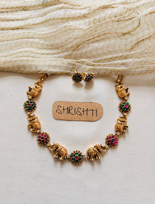 Haati necklace mix