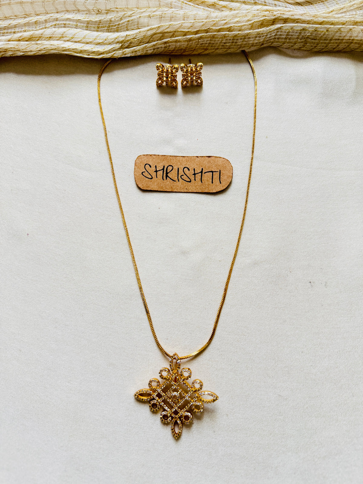 Diamond Kolam pendant chain SJ1