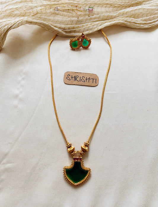 Palakka dollar chain