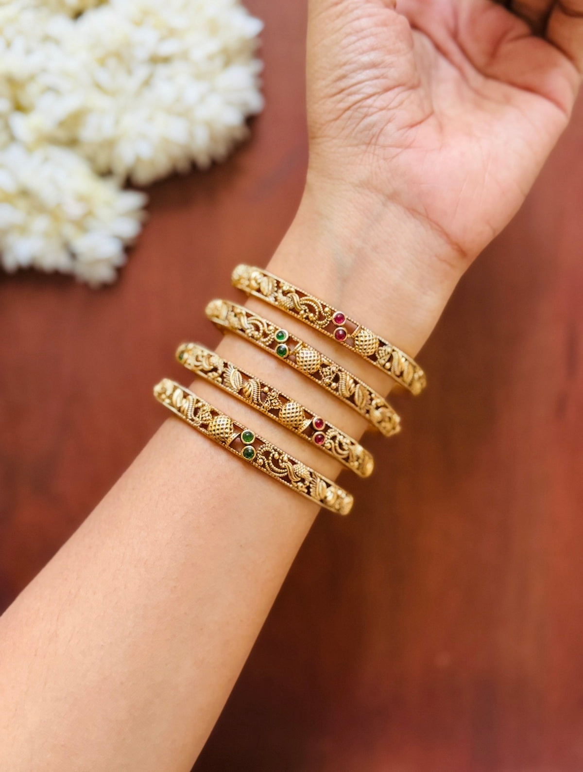 Shrishti bangles SJ33