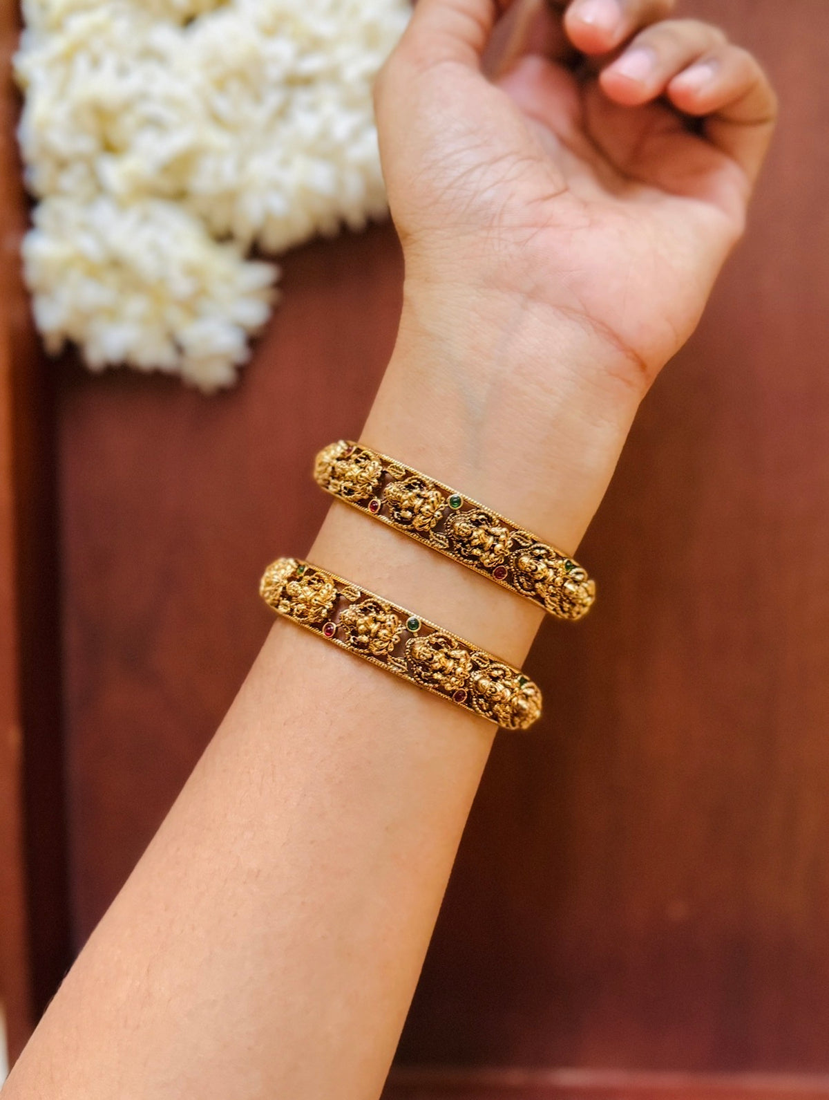 Shrishti bangles SJ16