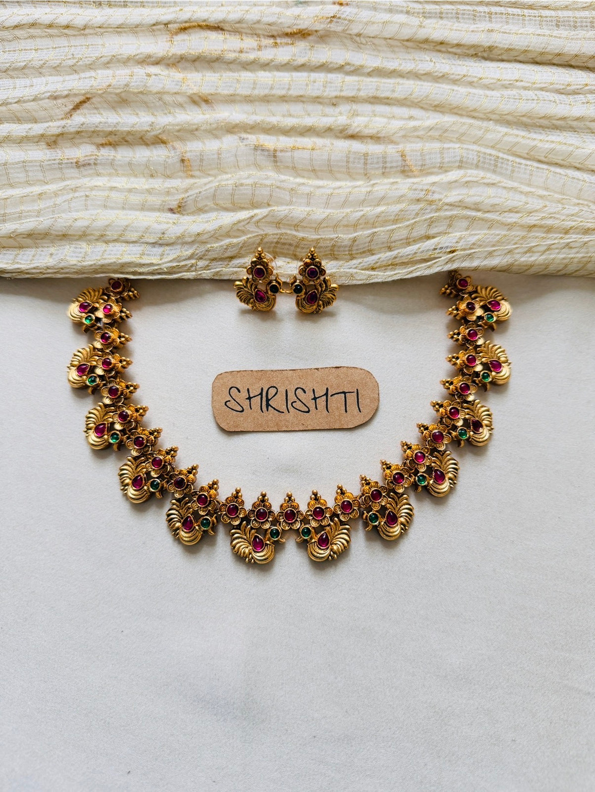 Mayil necklace mix