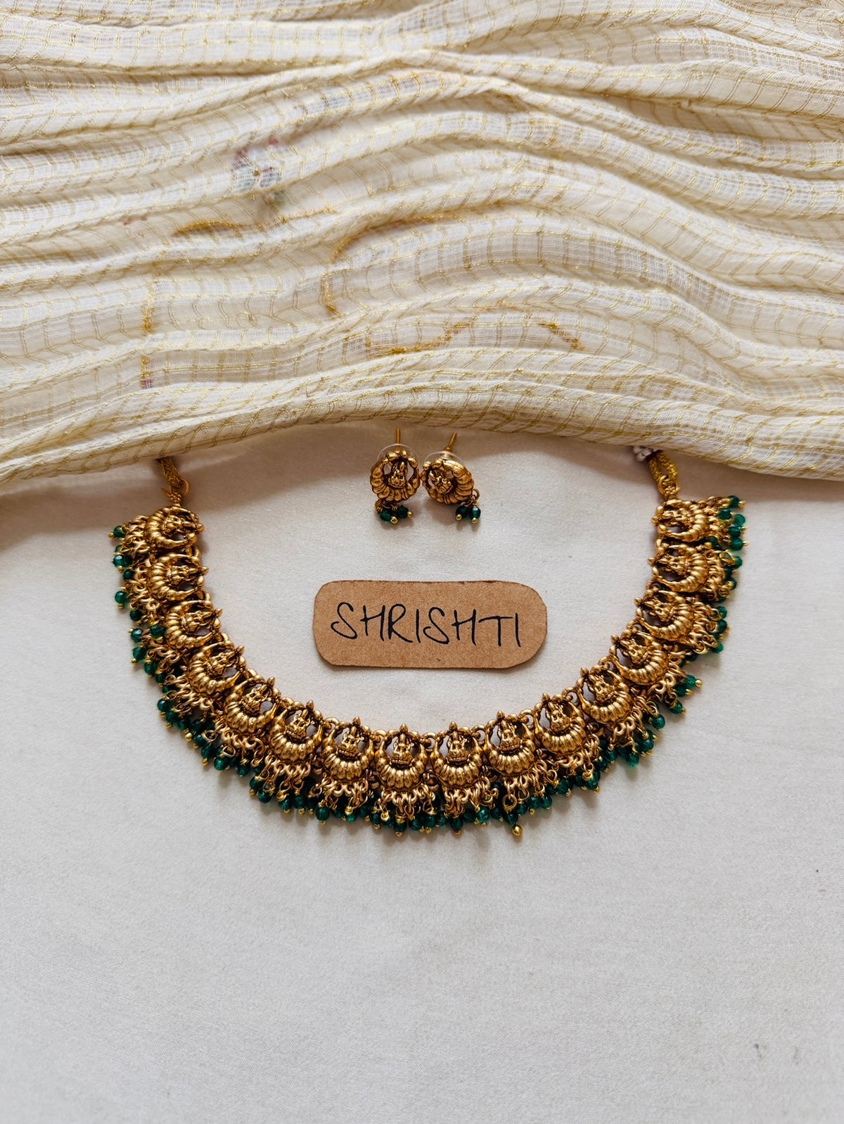 Devi Sufi green