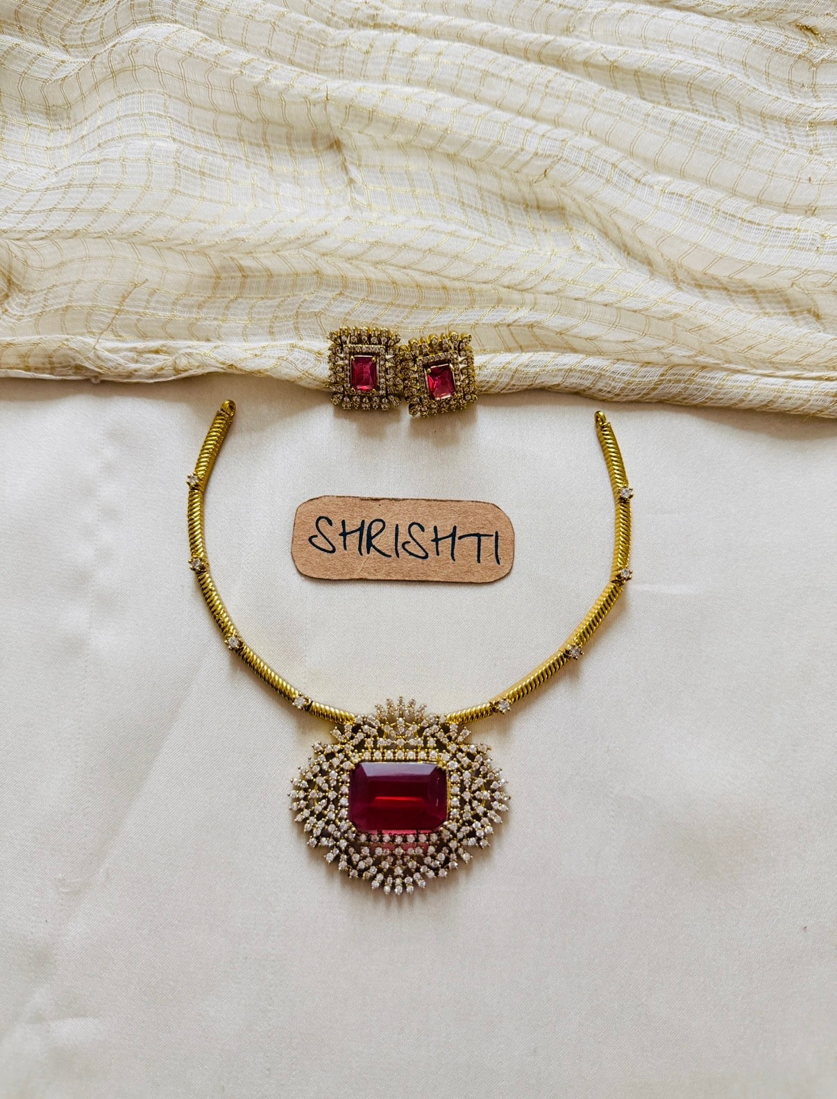 Ruby Diamond hasli