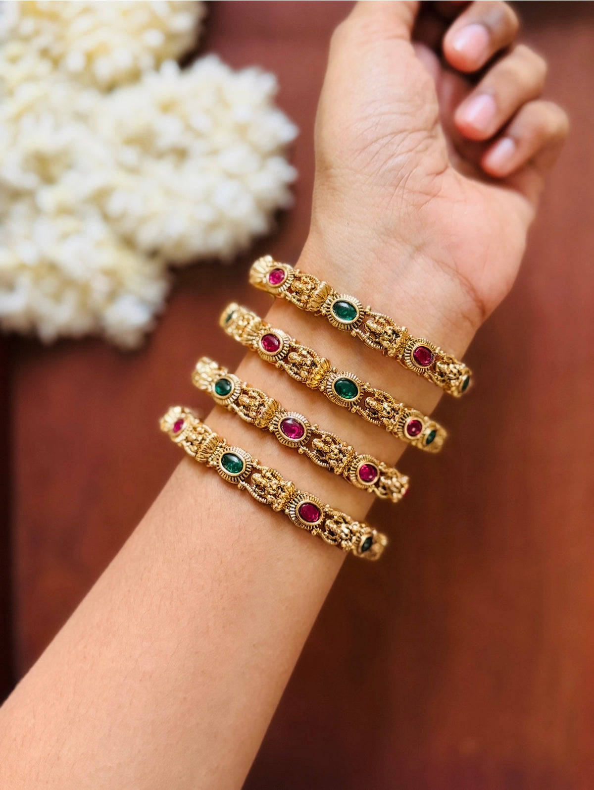 Shrishti bangles SJ11