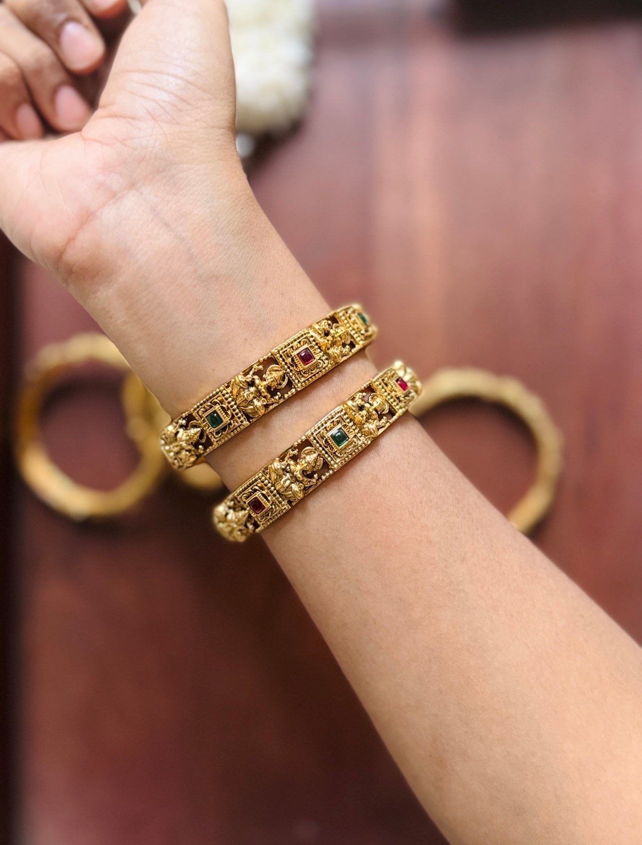 chathura lakshmi bangles