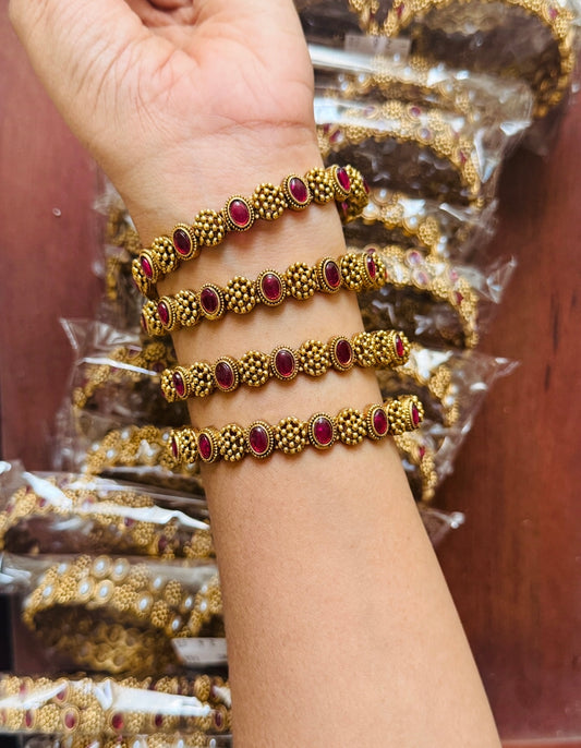 Ruby nagasi 4 bangles