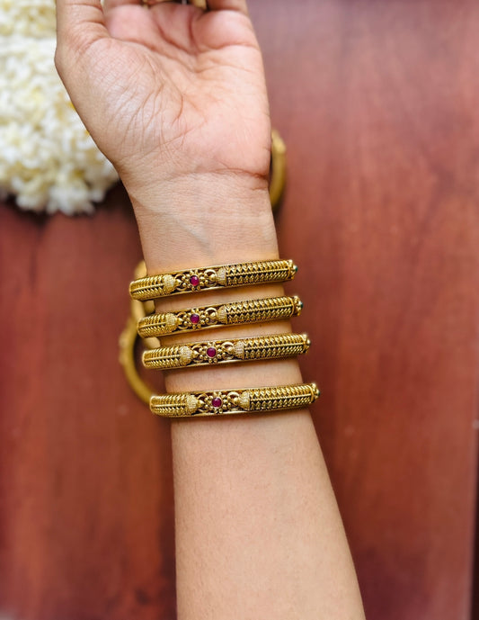Rekha bride bangles