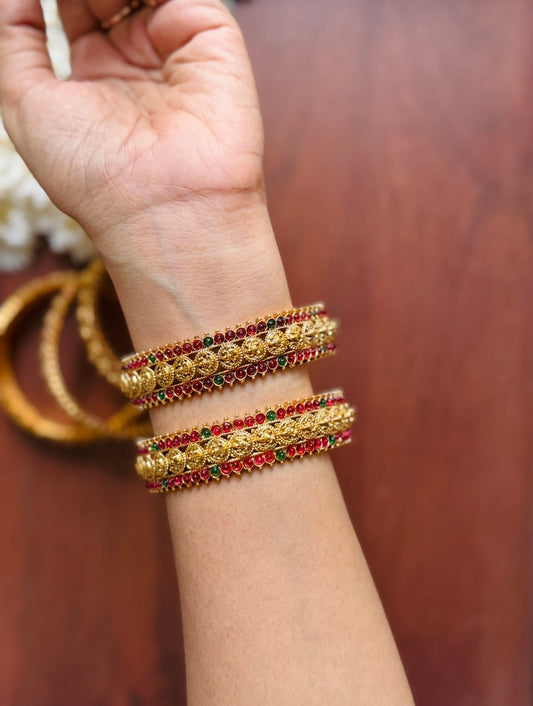 Kemp coin bangles