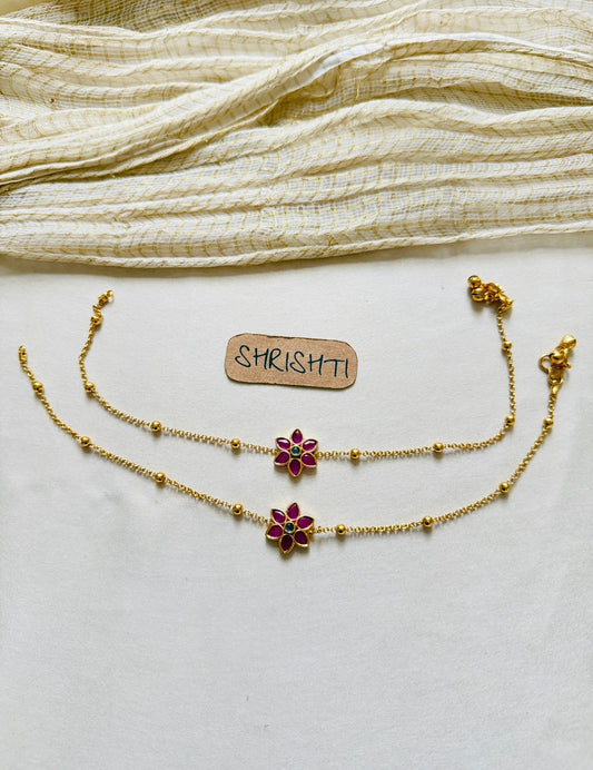 Premium Flower Kemp Anklets
