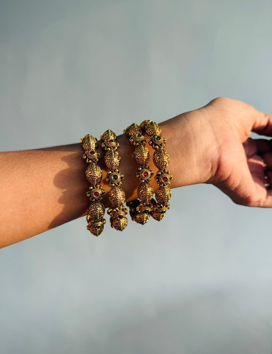 Elora nagas bangles