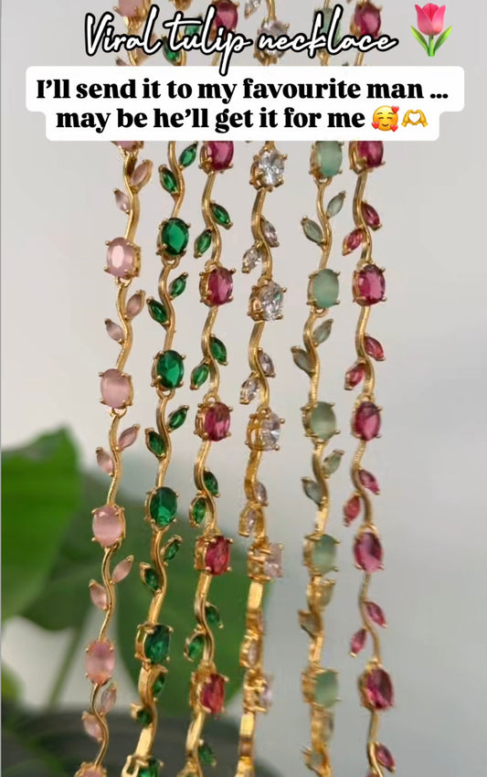 Tulip Necklace
