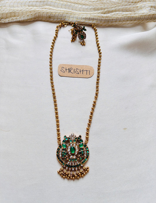 Jadau chain green 1