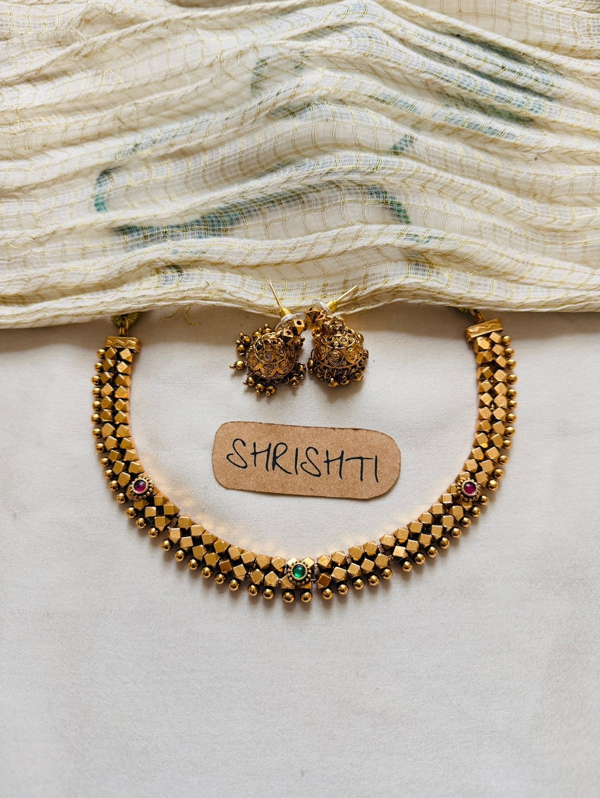Ashtapailu kemp necklace