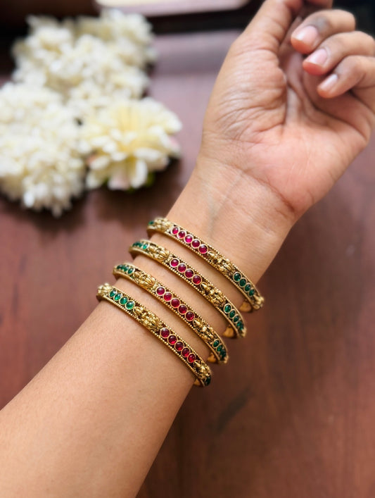 kemp mini devi bangles